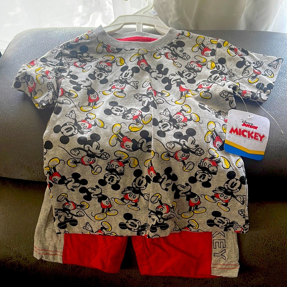 Mickey Mouse short set